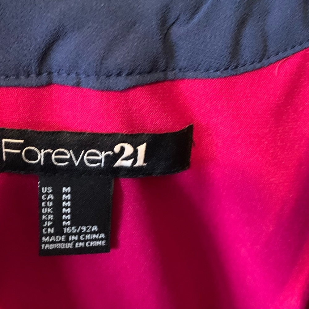 Color blocking dress - Picture 10 of 15